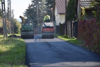 ul. Osiedlowa w Bażanowicach w trakcie remontu