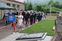 Odsłonięcie tablicy i ławeczki jubileuszowej