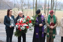 Odsłonięcie odnowionego pomnika w Cisownicy