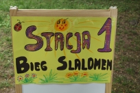 Stacja 1 - bieg slalomem