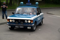 Milicja przyjechała - Fiat 125p