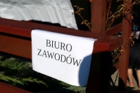 Napis biuro zawodów