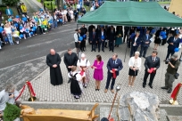 Odsłonięcie kamienia i ławeczki jubileuszowej o raz złożenie kapsuły czasu