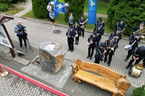 Odsłonięcie kamienia i ławeczki jubileuszowej o raz złożenie kapsuły czasu