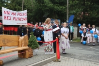 Odsłonięcie kamienia i ławeczki jubileuszowej oraz złożenie kapsuły czasu