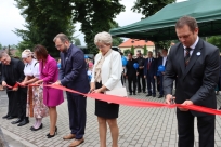 Odsłonięcie kamienia i ławeczki jubileuszowej oraz złożenie kapsuły czasu
