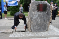 Odsłonięcie kamienia i ławeczki jubileuszowej oraz złożenie kapsuły czasu