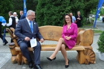 Odsłonięcie kamienia i ławeczki jubileuszowej oraz złożenie kapsuły czasu