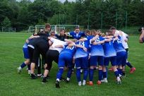 Rozgrywki dziewcząt na stadionie LKS Tempo Puńców, fot. J. Brol