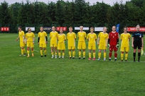 Rozgrywki dziewcząt na stadionie LKS Tempo Puńców, fot. J. Brol