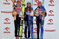 Nicole Konderlna na 2. miejscu zawodów FIS Cup w Szczyrku, fot. pzn.pl