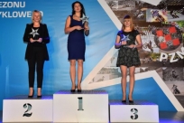 Anna Mikołajek na najwyższym stopniu podium. Centrum Olimpijskie w Warszawie - wręczenie nagród w Pucharze Polski sezon 2015
