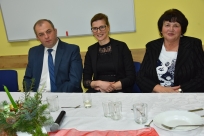 Od lewej Przewodnicząca KGW Janina Wantulok, sołtys Anna Jaworska, radny Janusz Kożdoń