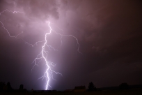 W dniach od 1 do 2 lipca Instytut Meteorologii i Gospodarki Wodnej - Państwowy Instytut Badawczy ostrzega przez burzami, które mogą wystąpić we wszystkich powiatach województwa śląskiego.