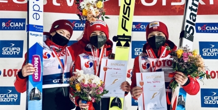 Nicole Konderla na podium w Zakopanem, 23.12.2021 r.