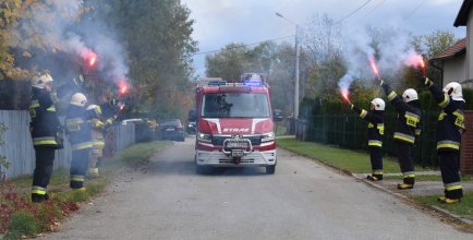 Przyjazd nowego wozu strażackiego do Godziszowa