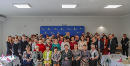 Uczestnicy otwarcia Klubu Seniora w Dzięgielowie