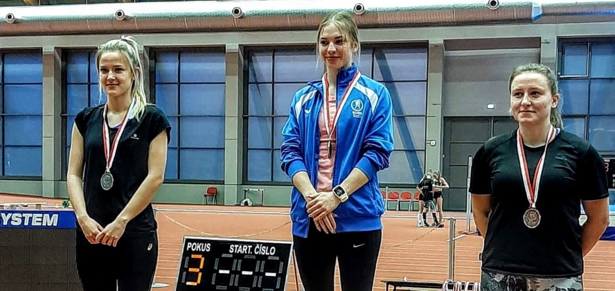 Justyna Zwias na trzecim stopniu podium